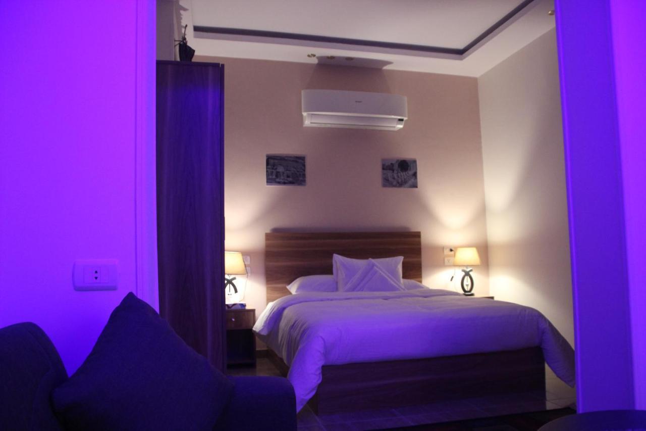 Farida Pyramids Boutique Hotel Kafrat al Jabal Luaran gambar