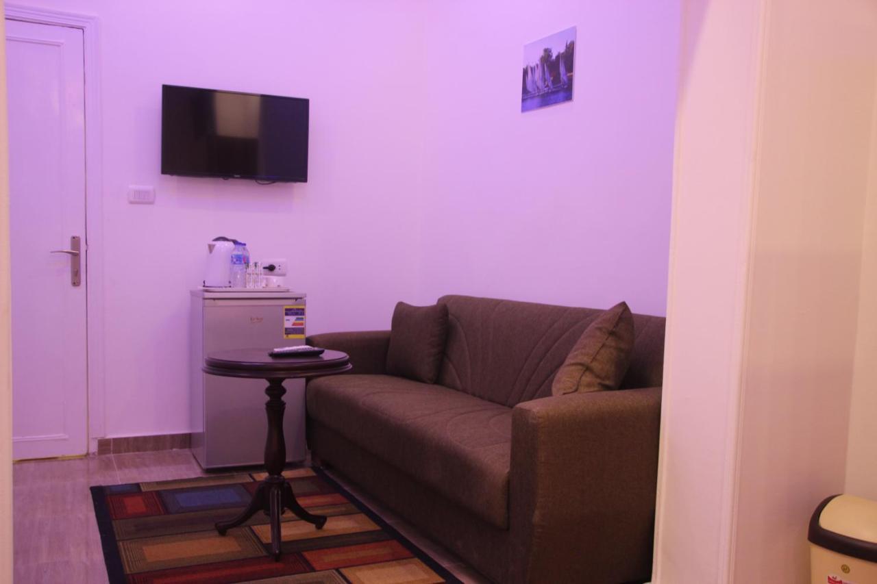 Farida Pyramids Boutique Hotel Kafrat al Jabal Luaran gambar